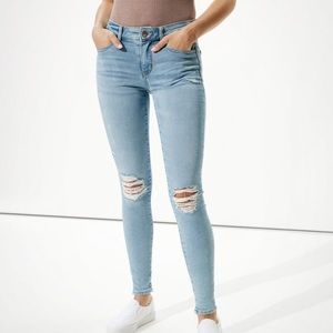 NWT American Eagle Jegging !!